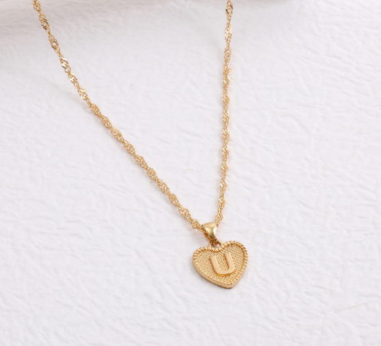 26 Letter Necklace for Women Fashion Initial A-Z Heart Love Necklace Pendant Wedding Accessories Gift U