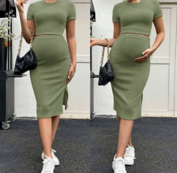 Maternity Knitted Top and Skirt with Slit