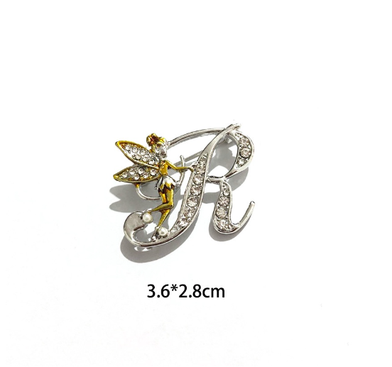 Luxury Crystal Angel Letter Brooch Women Men Rhinestones A To Z Elf Initials Collar Pins Party Gifts Jewelry R