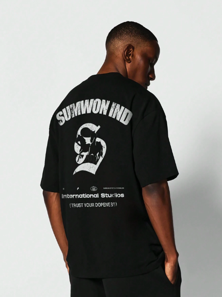 SUMWON Tee With Horse & Letter Graphic Print