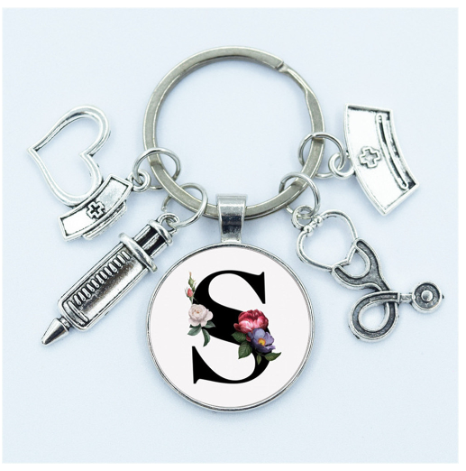 1Pcs Creative Stethoscope Syringe 26 Letter Keychains Nurse Cap Initials Metal Keyrings Bag Ornaments Charms Gifts Souvenir S