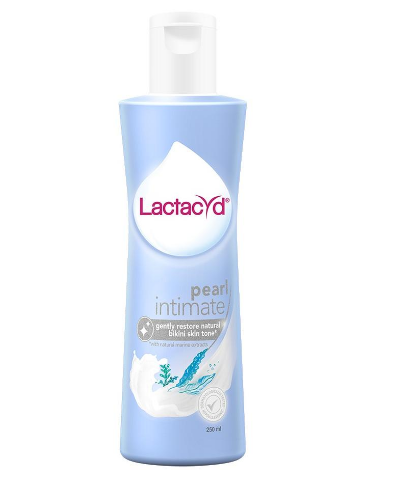 Lactacyd Feminine Wash Pearl Intimate 250ml
