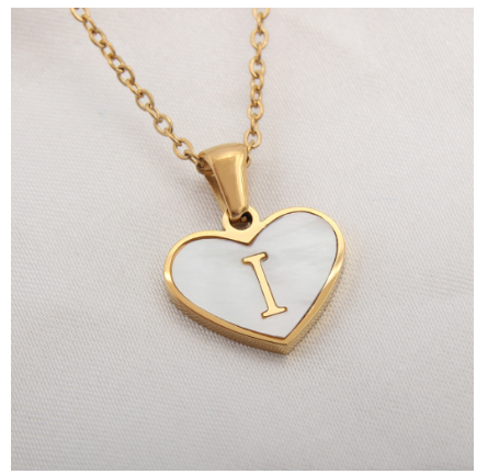 Stainless Steel 26 Letter Pendant Necklace Love Shell Card Necklace Necklace Fashion Gift for Men and Women I