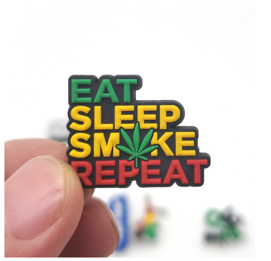 Cute Leaf Cannabis Series Croc Design Pins Jibits Charm Croc Jibbits Green Weed Shoe Charms for Women Shoes Accessories Decoration W25