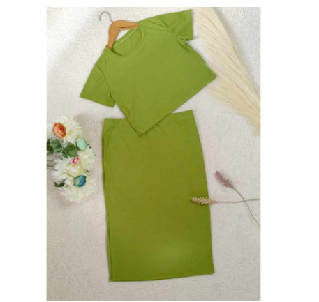 Maternity Knitted Top and Skirt with Slit MC17