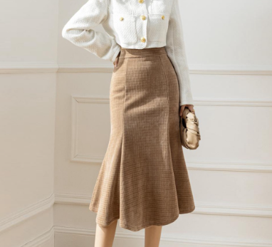 Lovito Women Casual Plain Scallop Versatile Style Skirts LNA27388 Khaki