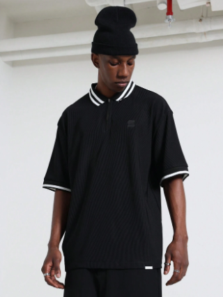 SUMWON Textured Polo Shirt With Stripe Tipped Collar & Sleeve