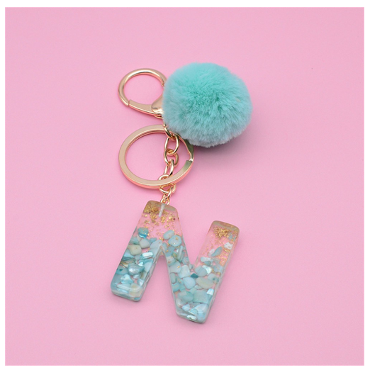 Cute Keyring Green Pompom Fur Ball 26 Letter Keychain Resin Key Chains Handbag Charms For Woman Ornaments Accessories Gift N