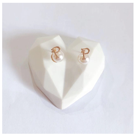 Fashion Jewelry Bangkok Rose Rold Plated Pearl Letter Stud Earrings Hikaw for Women P