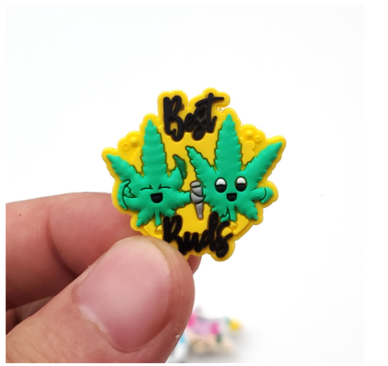 Cute Leaf Cannabis Series Croc Design Pins Jibits Charm Croc Jibbits Green Weed Shoe Charms for Women Shoes Accessories Decoration W14
