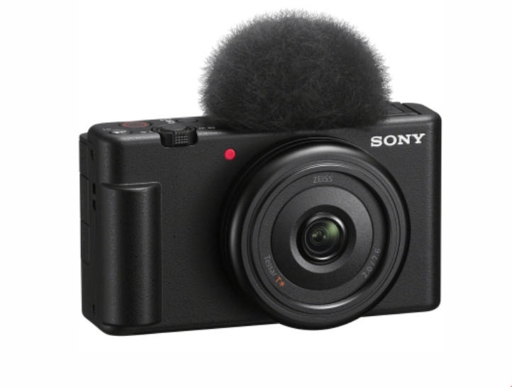 ZV-1F Ultra Wide-Angle 20mm lens