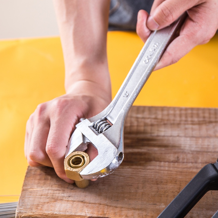 Deli 255mm Industrial Adjustable Wrench Manual Spanner Wrench Tool DL010A