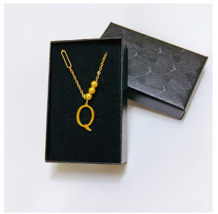 YH 26Letter Alphabet pendant fashion lnitialt Letter necklace for Women Q