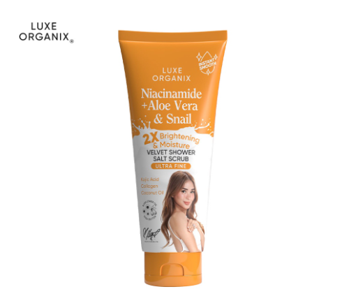 LUXE ORGANIX Niacinamide + Aloe Vera & Snail 2x Brightening & Moisture Velvet Shower Salt Scrub 320G
