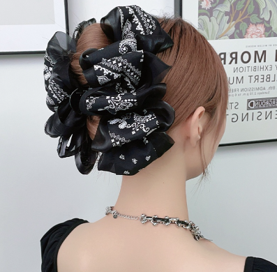Korean Fashion Retro Flower HairClip Elegant HairClips Hairpin Hair Accessories for Women Girls