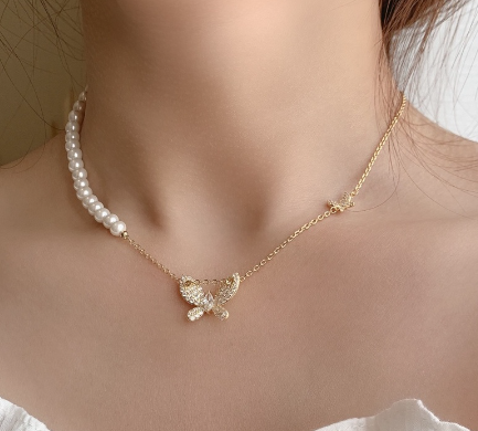 titanium steel pearl necklace women's light luxury high-end diamond-studded butterfly pendant