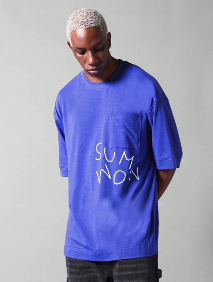 SUMWON Oversized Fit Tee With Pocket And Graphic Print College Ready