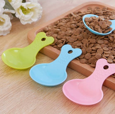 Cute Small Pet Food Spoon Shovel Dry Food