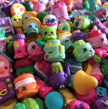 50 & 100Pcs/bag Shopkins Mixed Season Loose Toy Action Figure Mini Doll Random
