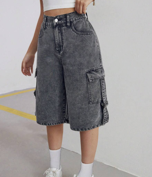 SHEIN Teen Girl Loose Casual Seven-Point Denim Pants With Utility Pockets