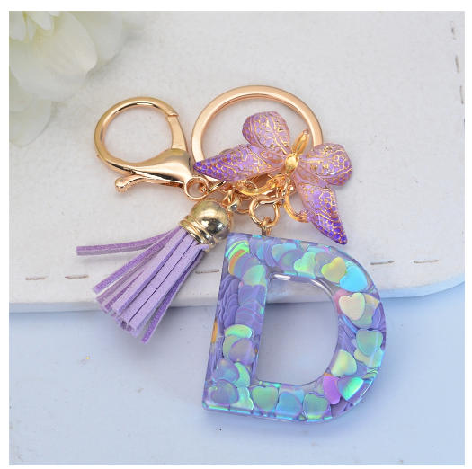 Sparkling 26 Letter Keychain With Butterfly Pendant Exquisite Heart Sequin Filled A-Z Initials Keyrings Bag Pendant Charms Gifts D