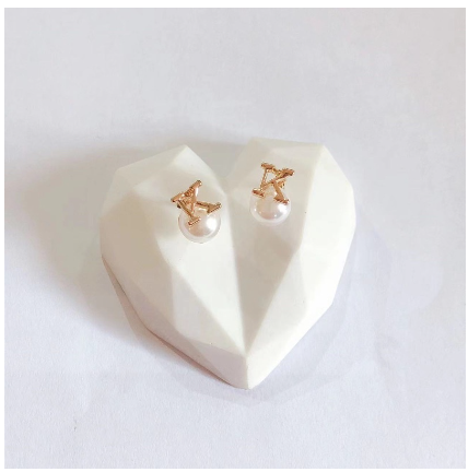 Fashion Jewelry Bangkok Rose Rold Plated Pearl Letter Stud Earrings Hikaw for Women K