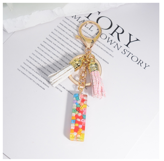 Colorful Beades Filled A-Z 26 Letter Keychains For Women Fashion Initials Keyring With Tassel Bag Pendant Accessories Souvenir I
