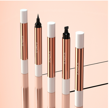 O.TWO.O Winged Eyeliner Stamp SmudgeProof Waterpoof Liquid Eye liner Pen Makeup