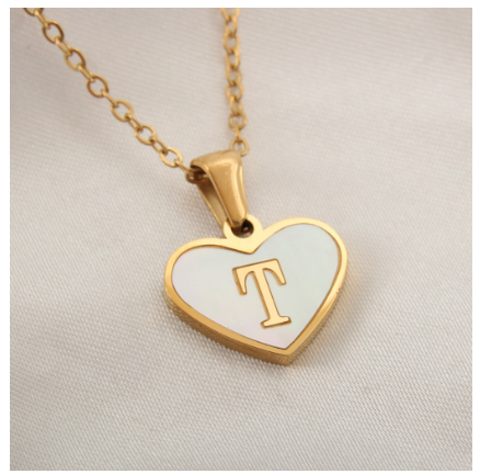 Stainless Steel 26 Letter Pendant Necklace Love Shell Card Necklace Necklace Fashion Gift for Men and Women T
