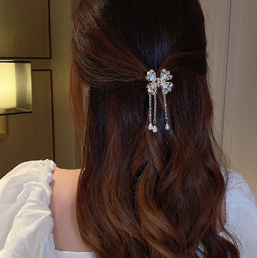 New Pearl Tassel Rhinestone Hair Clip Small Size Butterfly Hair Claw Fashion Hair Accessories for Woman