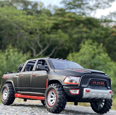 1/32 Scale Dodge Ram TRX Diecast Alloy Pull Back Car Collectable Toy Gifts for Children