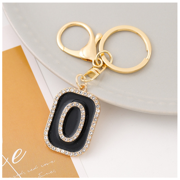 Exquisite Rhinestone 26 Letter Keychain Simple Black Enamel Initials Keyrings For Women Bag Pendant Ornament Car Keyholder Gifts O