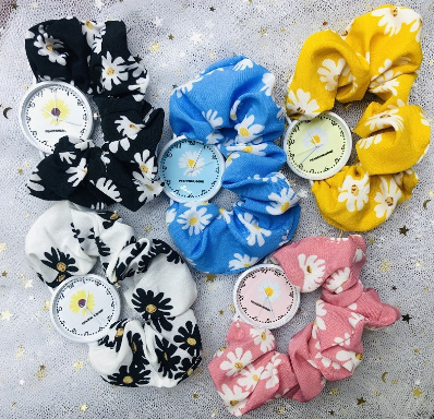 Fashion Women Daisy Flowers Ribbon Streamer Quartz Watch