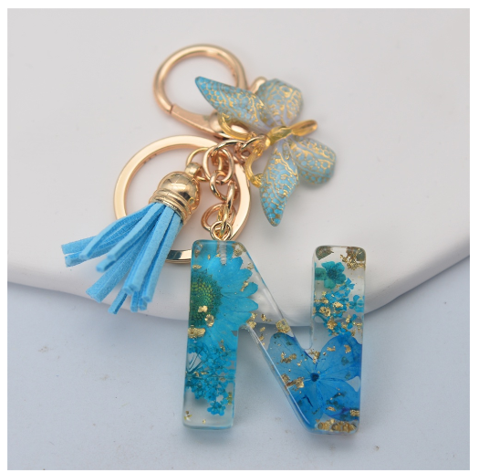 Sweet Blue Daisy A-Z Letter Keychains Fashion Butterfly 26 Resin Keyrings With Tassel Car Key Holder Accessories Pendant Gifts N