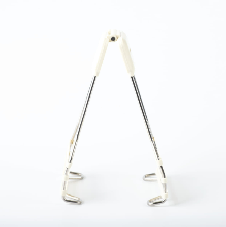 Famco Hot Plate Gripper - Heat-Resistant Silicone Strings for Easy Handling