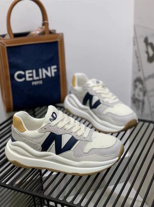 Anmyna shop 2022 new super hot niche casual sports korean shoes 520