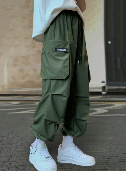 Manfinity Hypemode Manfinity EMRG Men's Solid Color Simple Casual Baggy Pants