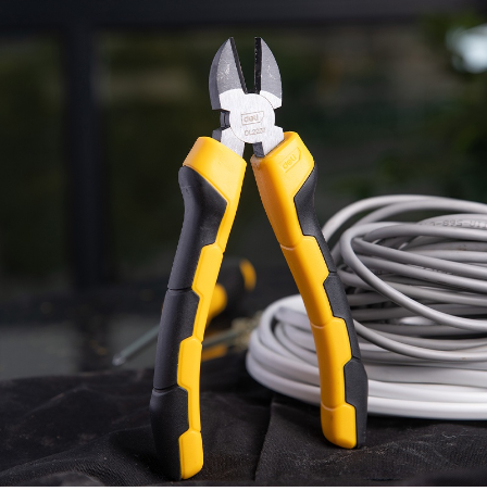 Deli 6" 7" Diagonal Cutting Pliers High-Carbon Steel Cutting Pliers With TPR Handle DL102106
