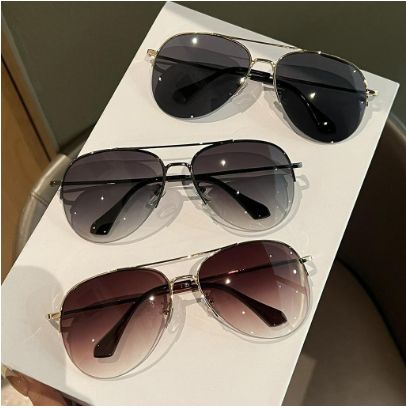 Men's and Women's Polarized 100% UV Protection Metal Sunglasses