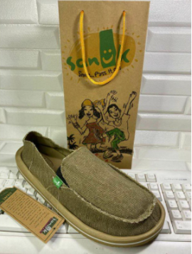 SANUK PLAIN SHOES FOR MENS(40-45)