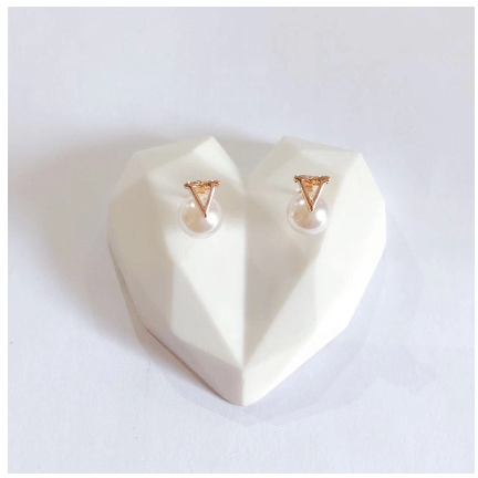Fashion Jewelry Bangkok Rose Rold Plated Pearl Letter Stud Earrings Hikaw for Women V