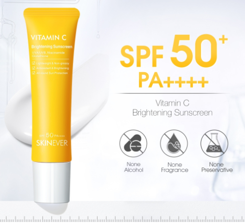 SKINEVER Vitamin C Brightening Sunscreen Waterproof Long Lasting Sun Protection SPF50+++ Comfort