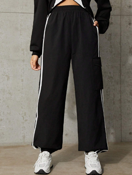 SHEIN Teen Girl Contrast Tape Side Flap Pocket Pants