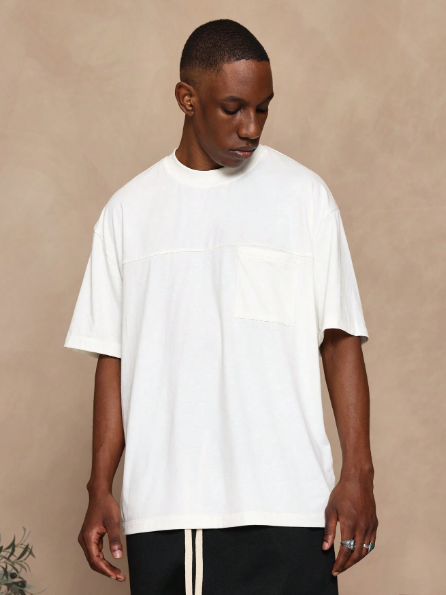 SUMWON Regular Fit Essential Tee With Pocket Detail