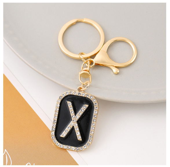 Exquisite Rhinestone 26 Letter Keychain Simple Black Enamel Initials Keyrings For Women Bag Pendant Ornament Car Keyholder Gifts X