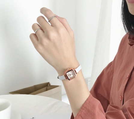 Ladies High Quality Watch Small Square Simple Elegant Watch