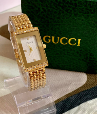 A&A New Design Elegant Ladies Watch