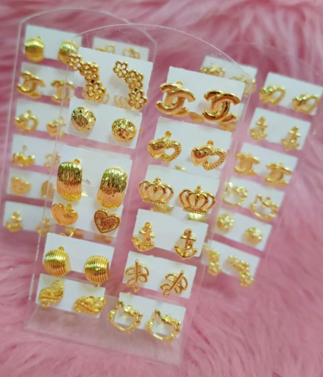12 Pairs Class B 14k Bangkok Gold Plated Stud Earrings with Free Stand