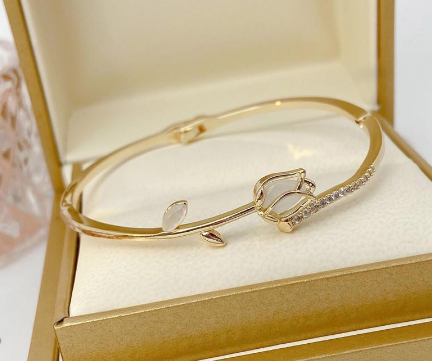 18k Gold Plated Tulip Pendant Bangle Opal Bracelet Couture Jewelry Accessories
