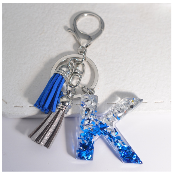 Exquisite 26 Initials A to Z Sea Glacier Resin Keychain Sequin Filling Keyring Blue Gray Tassel Pendant Handbag Accessories Gift K